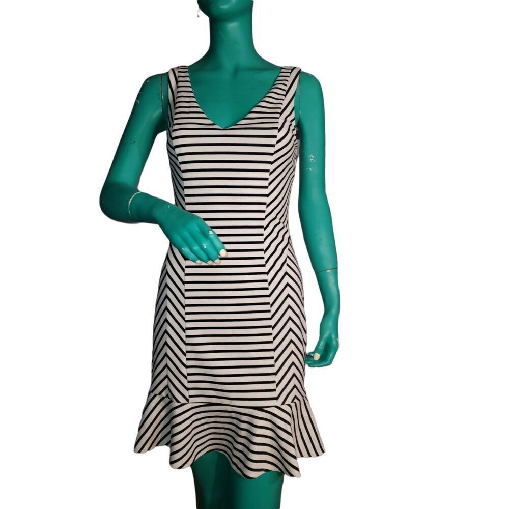 Bebe Geometric Black And White Striped Dress Size S
